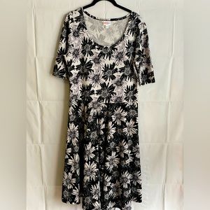 Lularoe XL Nicole
